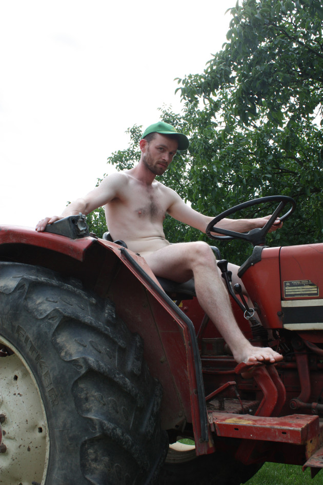 Sebastien Vivier la vierge noire tracteur heteroclite mars 2014