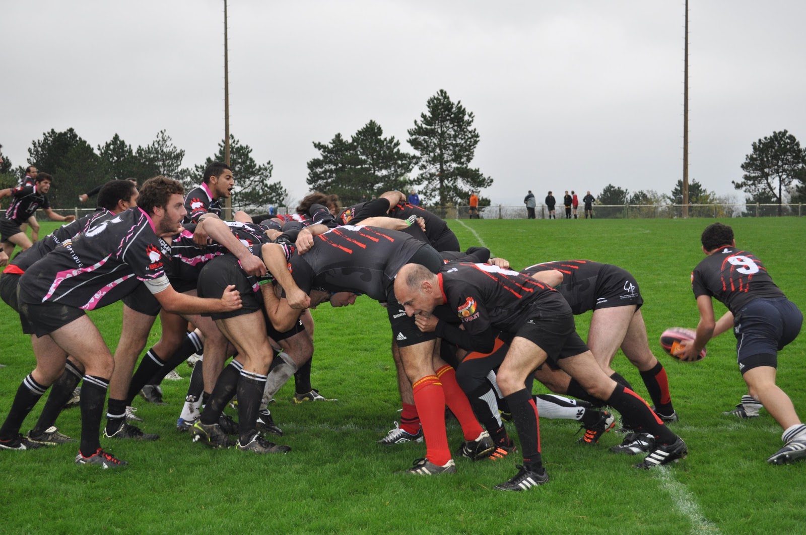 Les-Rebelyons-équipe-rugby-gay-friendly-lyon-heteroclite-avril-2014