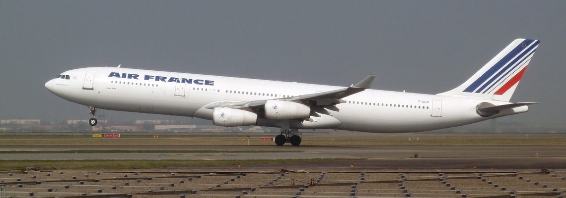aides Décollage d'un Airbus A340 d'Air France à Roissy Charles de Gaulle credit Citizen59