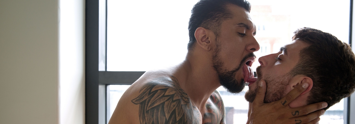 pinkx gay video awards Boomer Banks et Dillon Rossi dans Boomer Has A Big Fat Dick