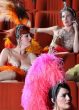 Cabaret queer baroque, le Theatrum Mundi renoue avec le music-hall : un théâtre de la vie sociale qui surprend son public avec cocasserie et sensualité.